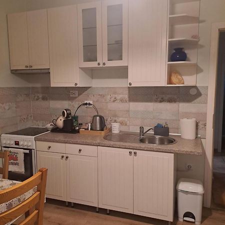 Lena Apartment - Lena Two Bedroom Apartment Вечеш Экстерьер фото